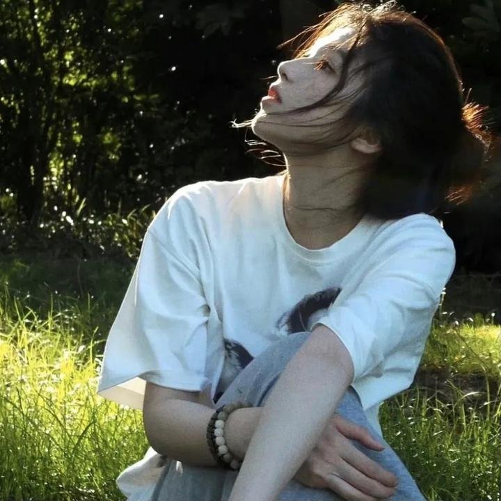 王后伞下